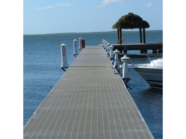 Muelle y Pasarela de Rejilla Pultruida de Plástico Reforzado con Fibra de Vidrio en Playa, F R P, P R F V, G R P